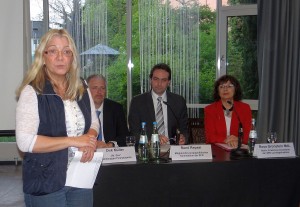 51F - Eurokrise 1 - Ingrid von Trümbach-Zofka