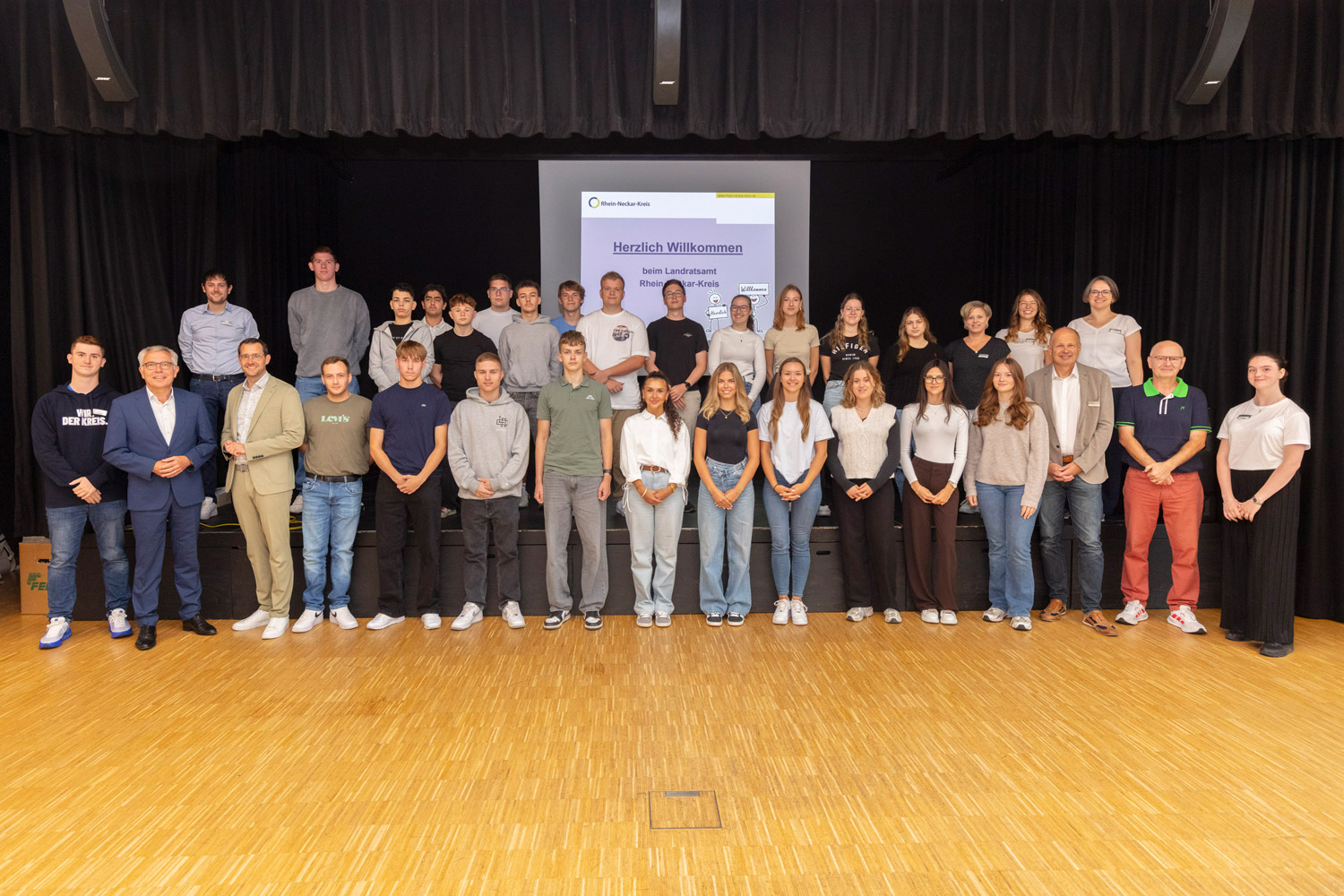 28 Nachwuchskräfte starten Ausbildung oder Studium beim Landratsamt Rhein-Neckar-Kreis